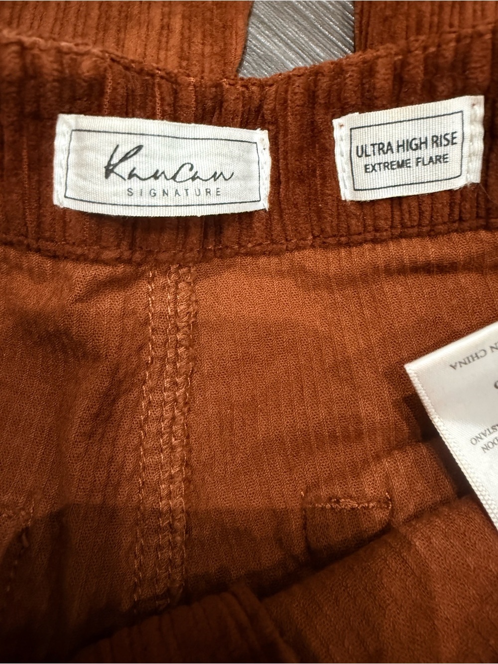 EXTREME FLARED HIGH WAISTED JEANS - Picture 4 of 5